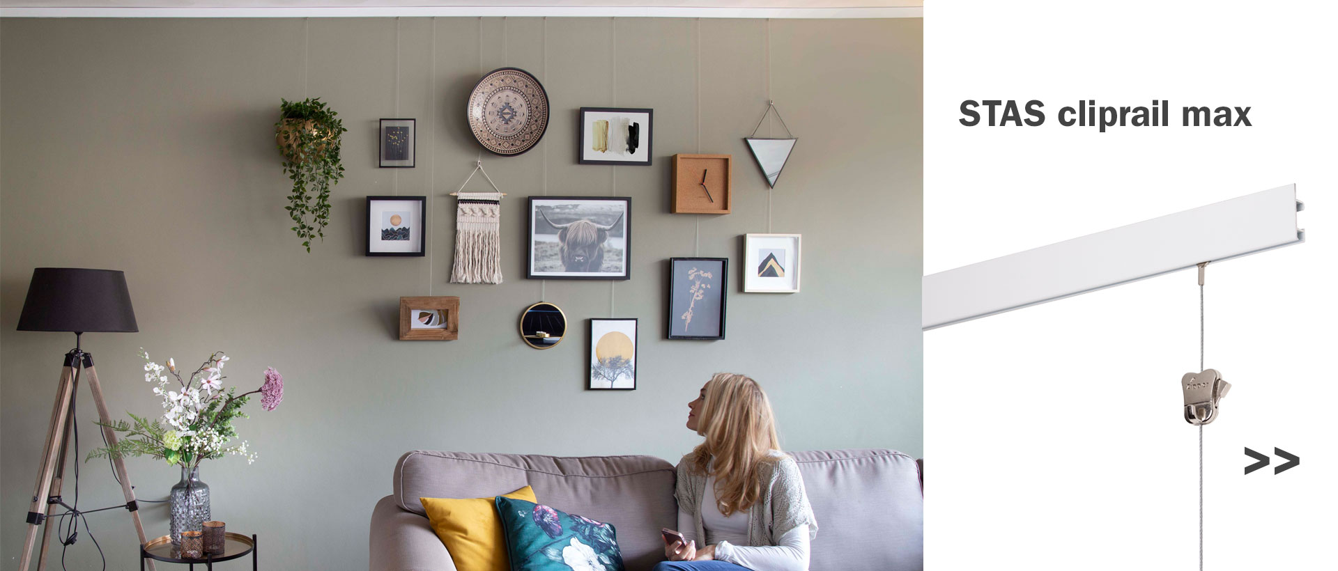 How high to hang pictures - STAS picture hanging systems